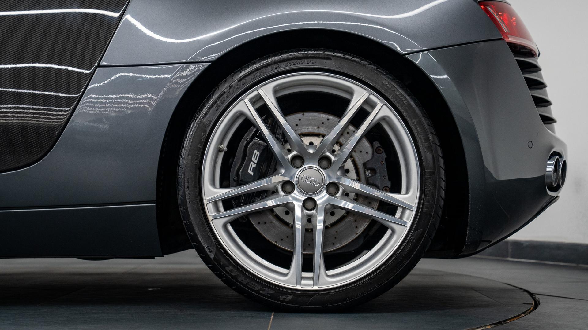 Audi R8 Photo bfaa5323-2dc0-45cb-b40f-5652bbe8c62b.jpg