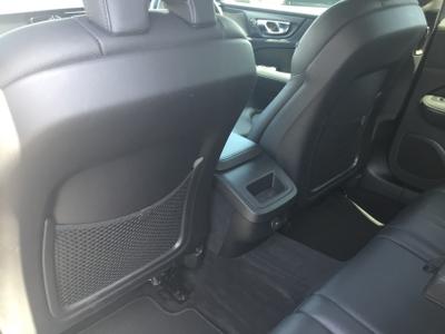 Volvo V60 Cross Country Photo 23