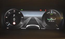 Jaguar I-PACE Photo 11