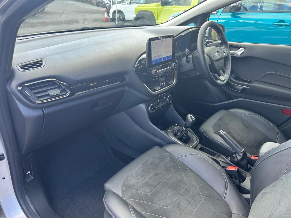 Ford Fiesta Photo bfb0ffaf-7a20-40c7-9713-4f6654c98198.jpeg