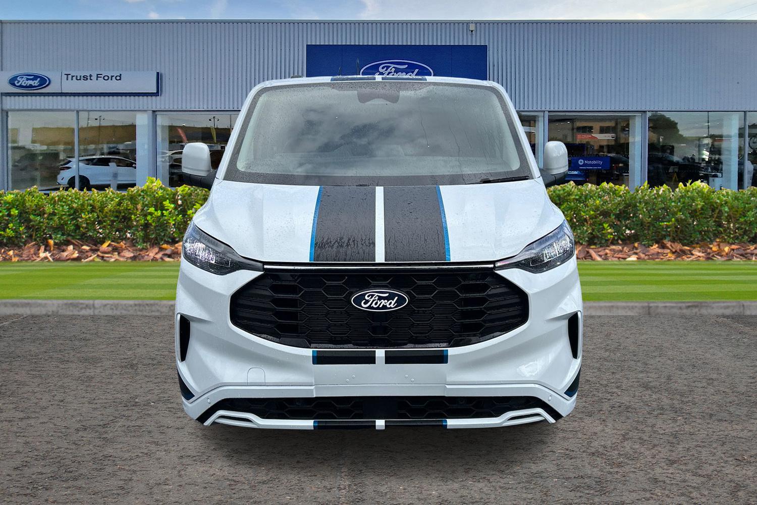 Ford TRANSIT CUSTOM Photo 12
