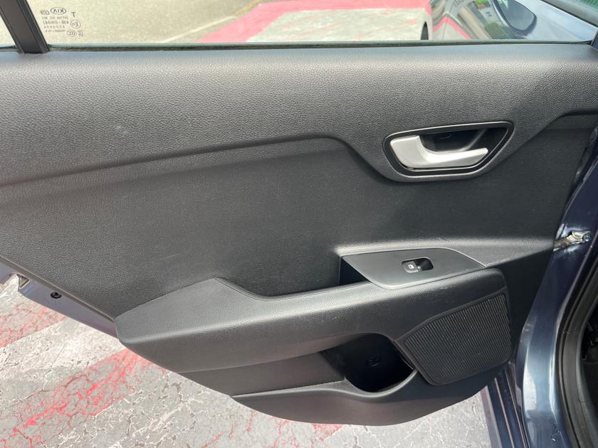 Kia Rio Photo bfcc3d3f-6f6c-45ea-9c8a-4a1124beba72.jpg