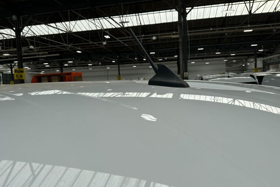 Ford TRANSIT COURIER Photo bfcd48c4-66ed-44a6-a16c-35da70835ff5.jpg