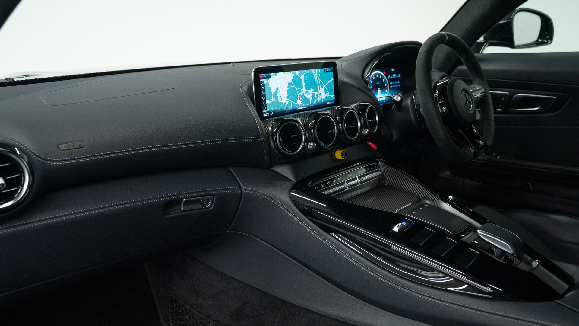 Mercedes-Benz AMG GT Photo bfe09b86-f289-4ad7-828e-5e2f52e3cc32.jpg