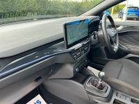 Ford Focus Photo 17