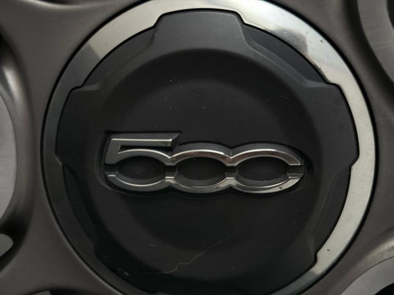 FIAT 500L Photo bsapi-0095c0832ee9ea3afdbf614d4d19ef63e248c1cd.jpg