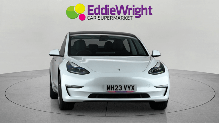 TESLA Model 3 Photo bsapi-01d0574e9a4cd3b2f5087a7a49bc30ebf081eab5.jpg