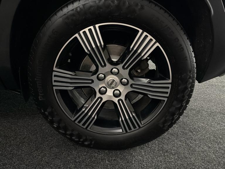 Volvo Xc40 Photo bsapi-01d9851812a5b933f4b2ce69310c7fa1dfb24b58.jpg