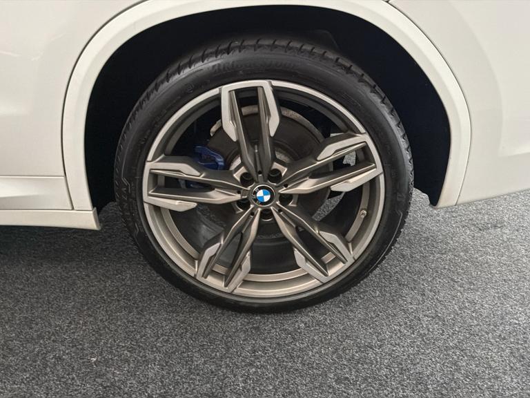 BMW X3 Photo bsapi-01e305b1bf653885236ee37cefdf1c144abefe5e.jpg