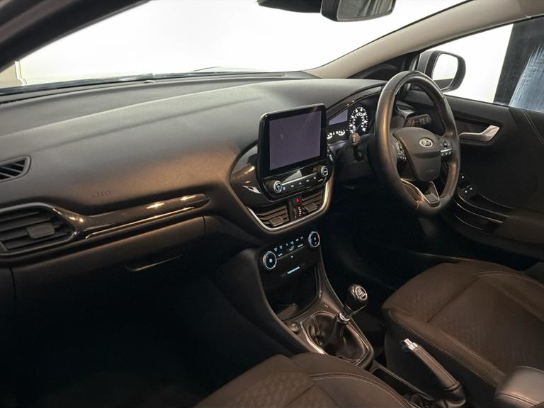 FORD Puma Photo bsapi-01eb206f88ce7f2d529a30d29903a3c8f3617498.jpg