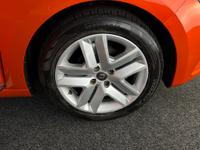 RENAULT Clio Photo 14