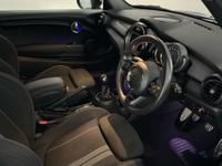 MINI HATCH Photo 9
