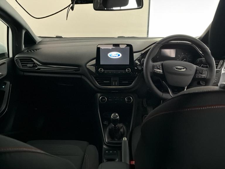 Ford FIESTA Photo bsapi-0271bc397539d69ff7c0a8767271dcd115068b40.jpg