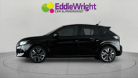Peugeot 208 Photo 3