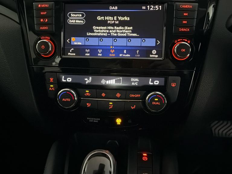 NISSAN Qashqai Photo bsapi-03b82c7f7b371a6c41f4246393bdcd25f3fe8996.jpg
