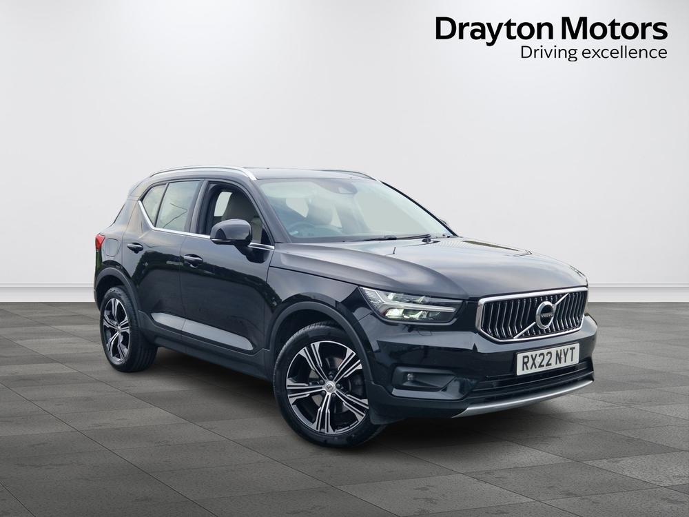 2022 Volvo XC40