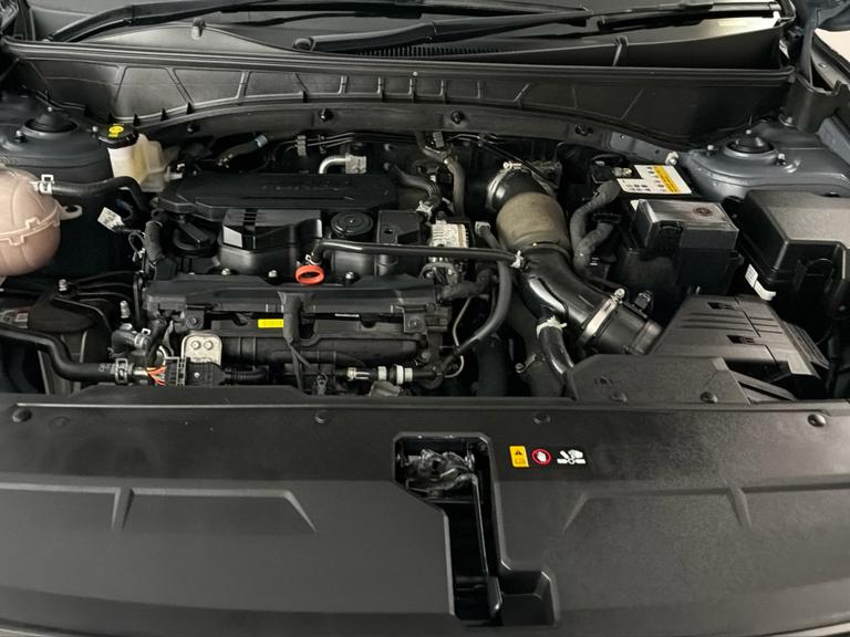 HYUNDAI TUCSON Photo bsapi-049549376822c1517e04a0f2160c2f184c1fa569.jpg