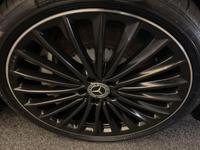 MERCEDES-BENZ EQE Photo 25