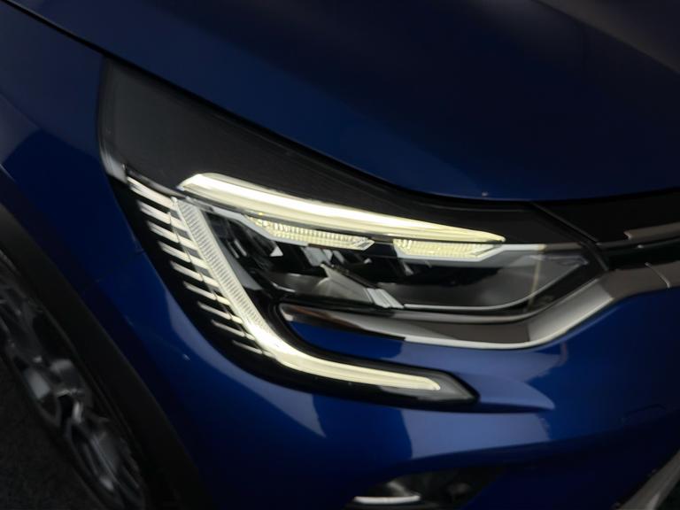 Renault Captur Photo bsapi-04a84172d151c97f109435aa2b15c0b4d77af5dd.jpg