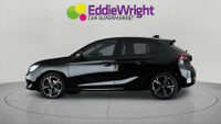 VAUXHALL Corsa Photo 3