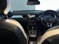 RENAULT CAPTUR Photo 10