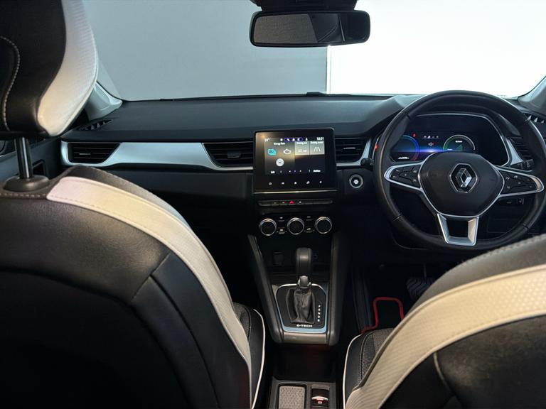 RENAULT CAPTUR Photo bsapi-05a8845292207a67bd87c0519c368e2cbc3ef235.jpg