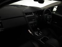 JAGUAR E-PACE Photo 29