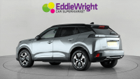 PEUGEOT 2008 Photo 4