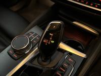 BMW 5 Series Photo 12