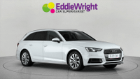 Audi A4 Photo 0
