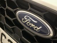 Ford FOCUS Photo 16
