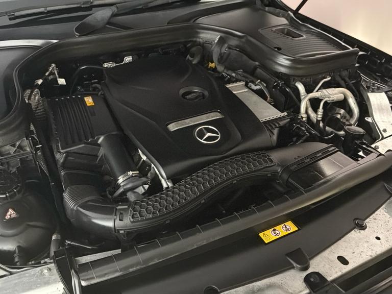 MERCEDES-BENZ Glc Class Photo bsapi-07726528a4c3100257b133398c2f471f932df602.jpg