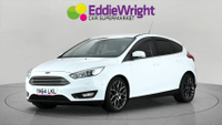 FORD Focus Photo 2