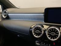 Mercedes-Benz A CLASS Photo 30