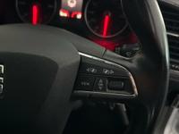 SEAT LEON Photo 30