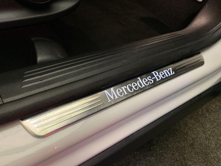 MERCEDES-BENZ GLA Photo bsapi-091bc378a45581088c61e30f6d7b563f177a9777.jpg