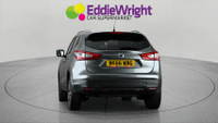 NISSAN Qashqai Photo 5