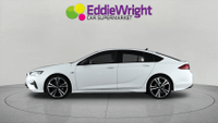 VAUXHALL Insignia Photo 3