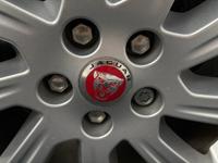 JAGUAR E-PACE Photo 30