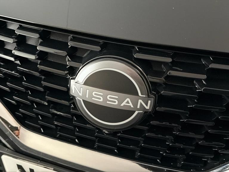 NISSAN Qashqai Photo bsapi-09bffd42719cb4df3da393305f929721c40ba8a4.jpg