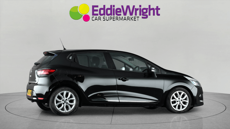 RENAULT Clio Photo bsapi-0a0e6efa78f35dfc4c6f84d8cacc9e6b8f5f5307.jpg