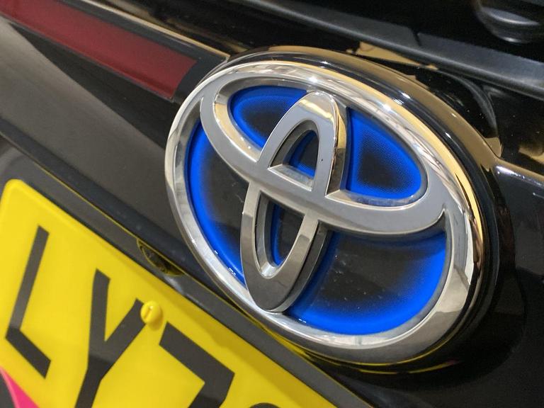 TOYOTA YARIS CROSS Photo bsapi-0aa275b01a7484ce135613382c9d2351ec39b909.jpg