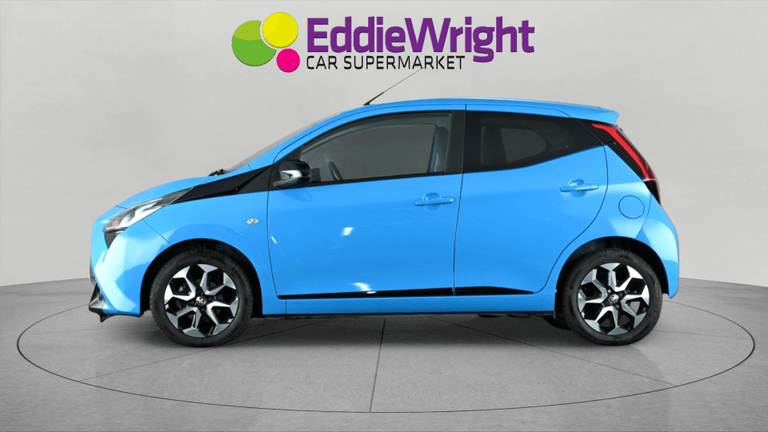 TOYOTA Aygo Photo bsapi-0bc23c86415678abf77dee1dd08a9285d4971278.jpg