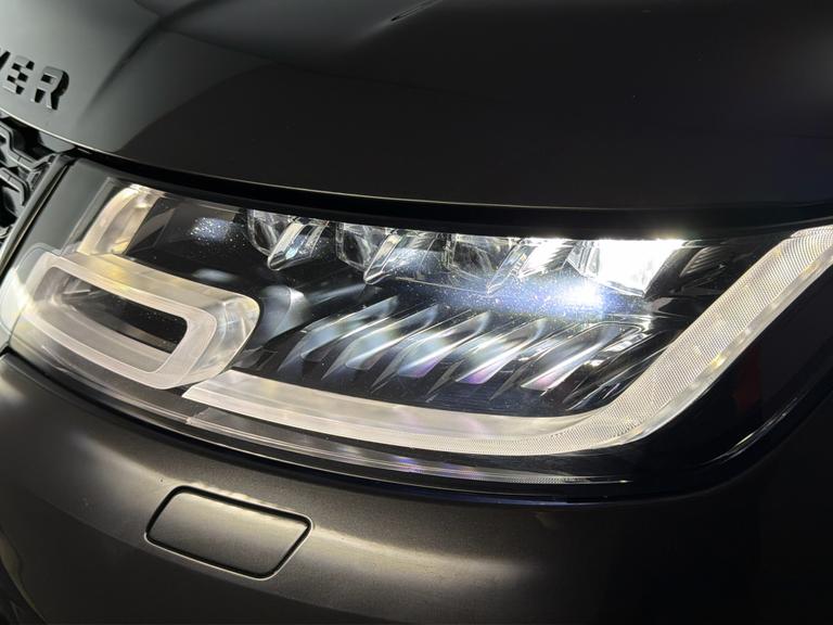 LAND ROVER Range Rover Sport Photo bsapi-0c1bef408a92391059de05e4303af9392f39e6b8.jpg