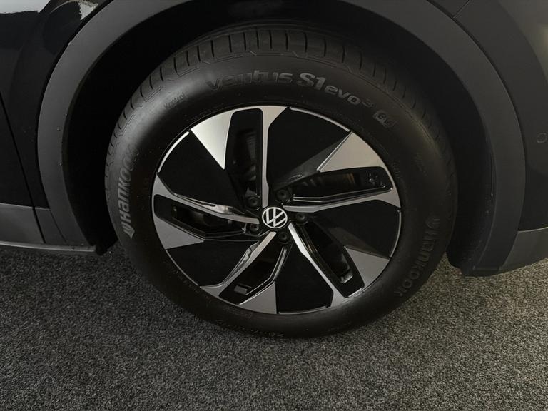 Volkswagen Id.4 Photo bsapi-0c60971f7e70460ae312375dba40c8bcfe640f90.jpg