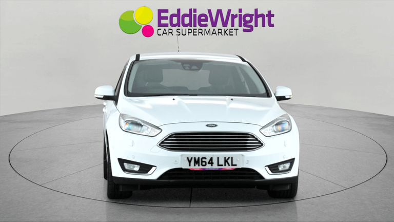 FORD Focus Photo bsapi-0ce6dca13815c3a3a7883eb04c878bc6a707aa0a.jpg