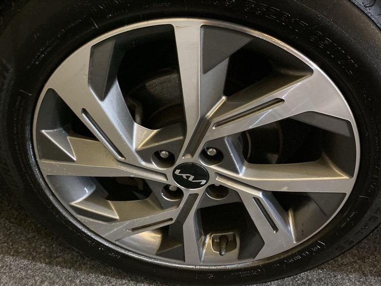 Kia STONIC Photo bsapi-0d10bd33604eaf6f0ba9982bb80e28c68ec82a48.jpg