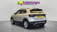 Volkswagen T-CROSS Photo 1