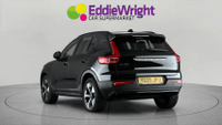 VOLVO XC40 Photo 1