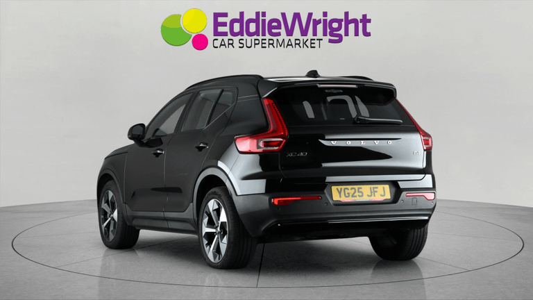 VOLVO XC40 Photo bsapi-0ddd21737a8880a7a3876a421af88e7347318952.jpg
